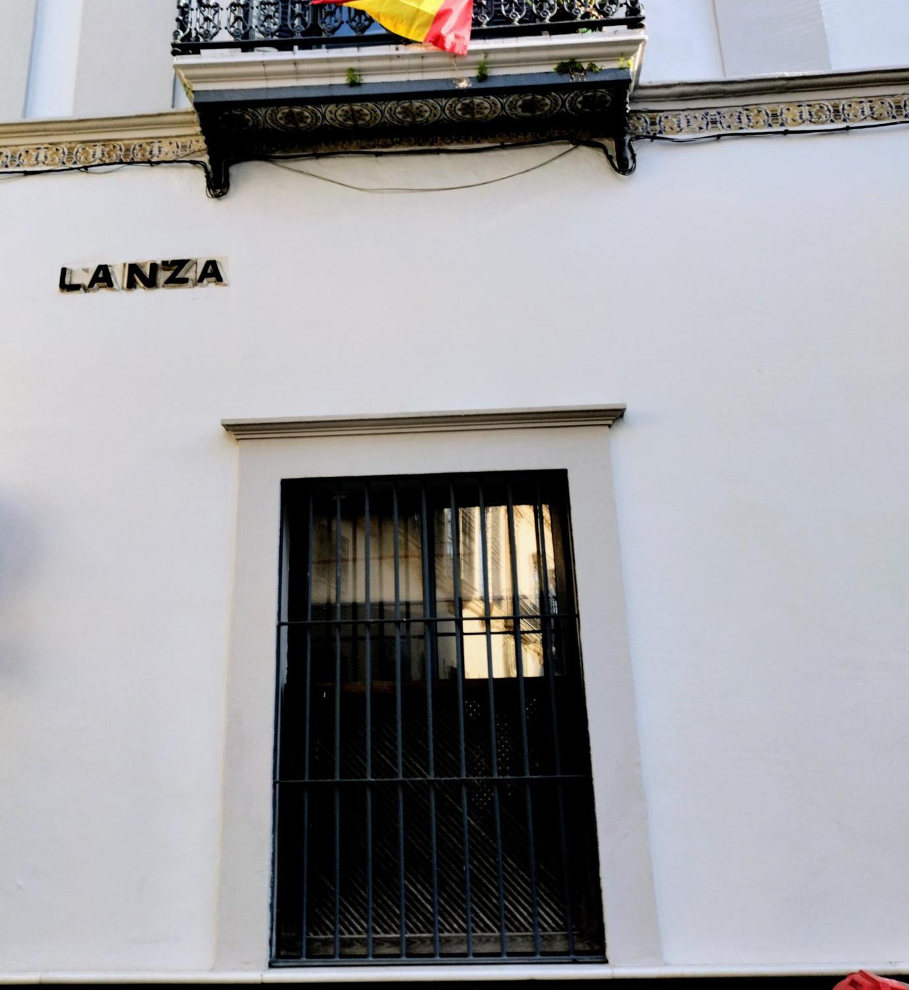 Alojamiento Lanza En El Corazon De Sevilla 外观 照片